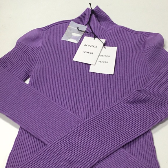 Bottega Venetta Purple Wool Ribbed Turtleneck Sweater - Picture 4 of 6